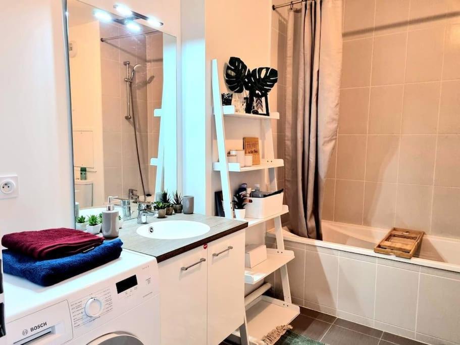 Confort & Style - 10 Min De Paris Nanterre Eksteriør billede